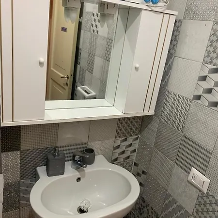 Le Mille E Notte Bed and Breakfast Όλμπια