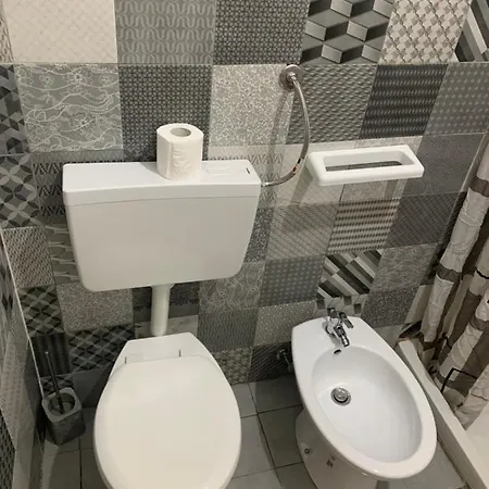 Le Mille E Notte Oda ve Kahvaltı Olbia